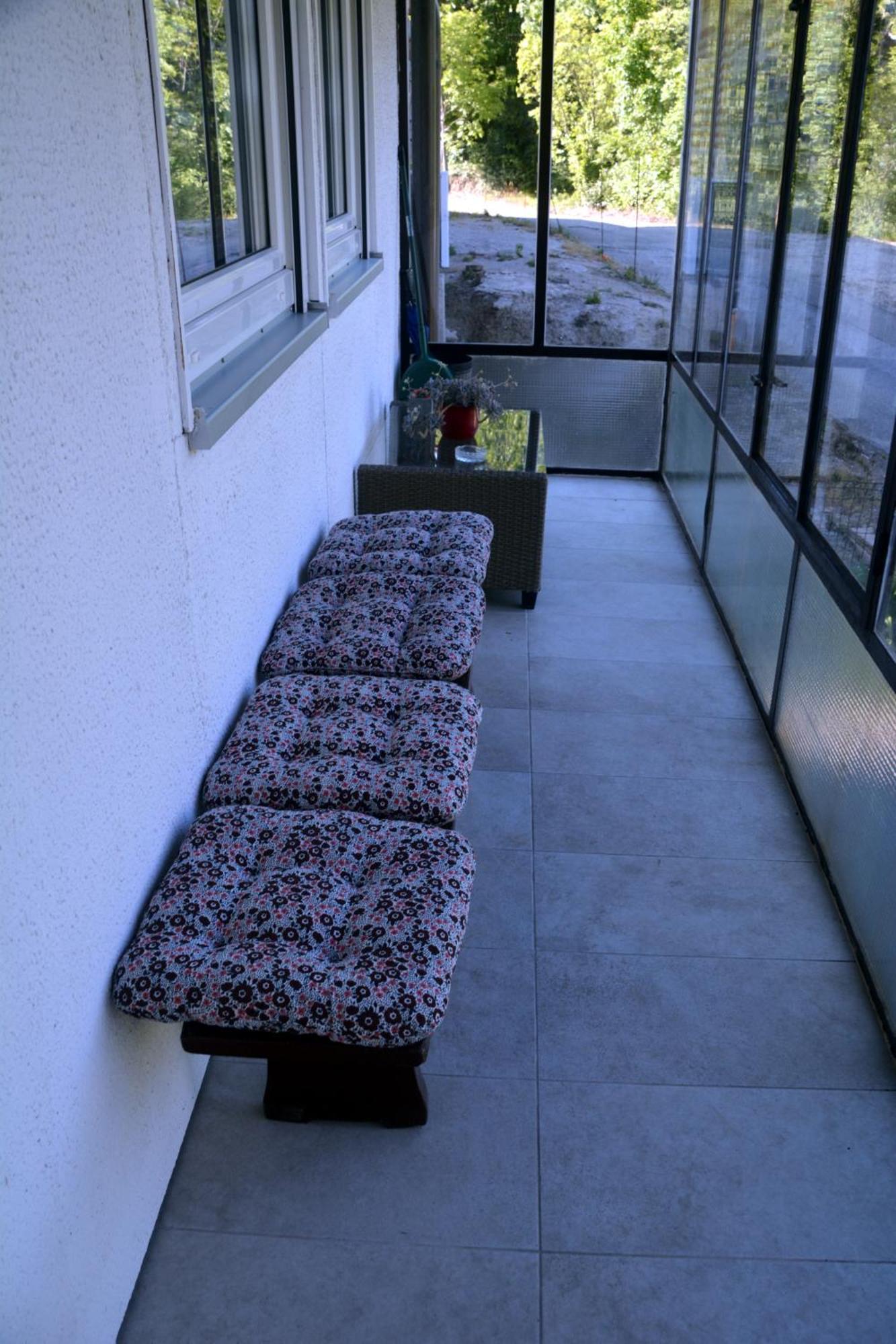 Willa Hisa V Travniku Smartno Zewnętrze zdjęcie